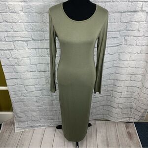 Julietta New bodycon longsleeve crewneck maxi dress size medium women